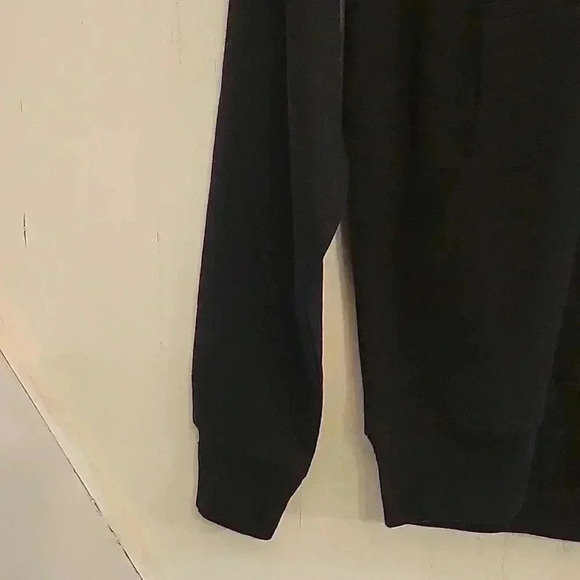 Exclusive Game Prince Hoodie - Picture 4 of 9